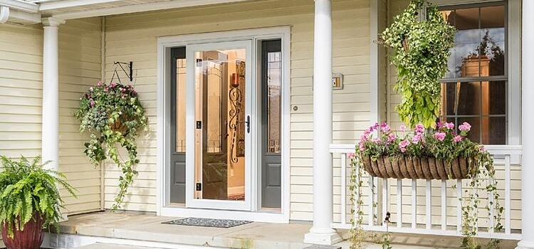 screen door installation in Buena Park